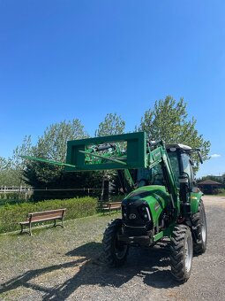 Traktor Tauros HX 504 - 4