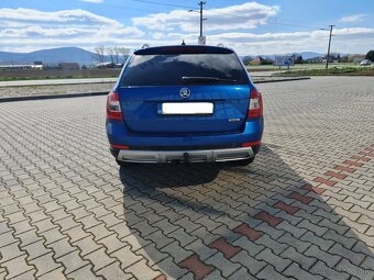 Škoda Octavia Scout 4x4 2,0 TDi DSG bixenon,ťažné, záruka km - 4