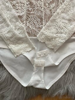 Elegantné čipkované body - 4