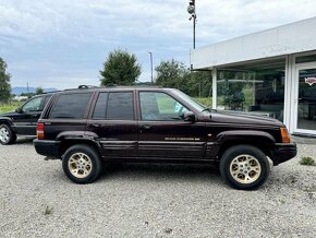 JEEP GRAND CHEROKEE 5,2i - 4