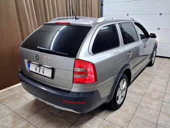 Škoda Octavia Scoute - 4