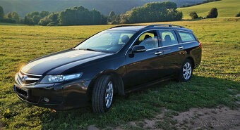 Honda Accord Tourer 2.0 i v-tec 11/2007 - 4