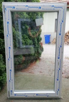 Predám plastové okno, biela, zlatý dub, sivá - 4