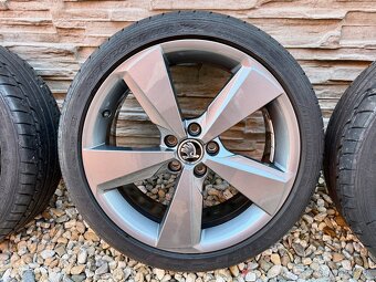 Komplet sadu alu na Škoda,Vw,Seat,Audi - 5x100  215/40 R17.. - 4