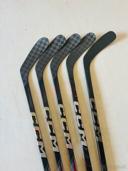Predám hokejky CCM JR - 4