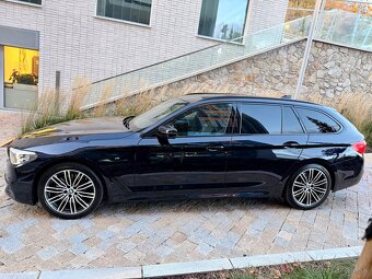 BMW Rad 5 Touring 530d xDrive A/T M-Packet - 4