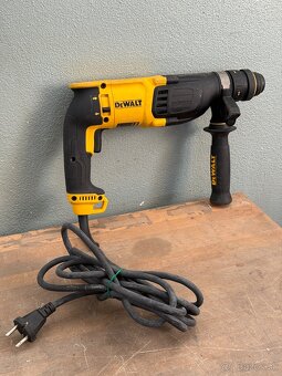 Kombinované kladivo Dewalt - 4