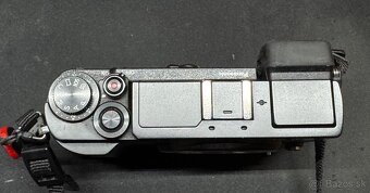 Panasonic Lumix DC-GX9 - 4