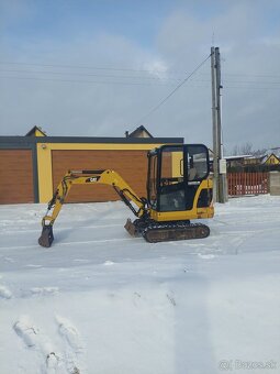 Minibager Caterpillar Cat 301.8 - 4