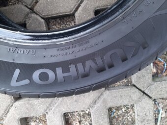 Predám 185/65R15 - 4