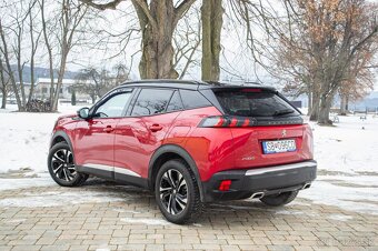 Peugeot 2008 1.2 PureTech 130 GT Pack EAT8 - 4