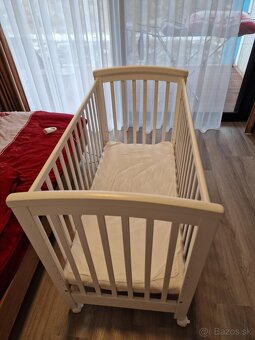 Detská postieľka + matrac + kolotoč - 4