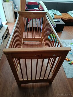 Detská drevená masívna postieľka - 4