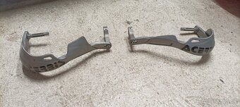 Chrániče na páčky motocykela Acerbisy, hliníkové. - 4