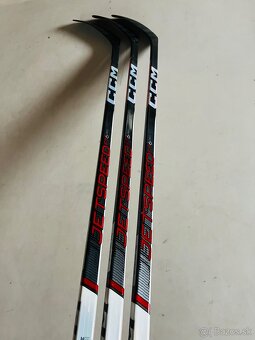 Predám hokejky CCM Jetspeed FT6 PRO SR nové - 4