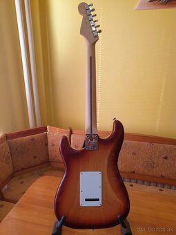 Fender stratocaster USA - 4