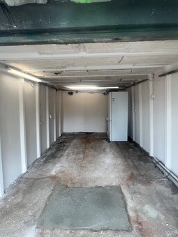 Na predaj garáž s elektrikou, svetlom a výsuvnou strechou - 4
