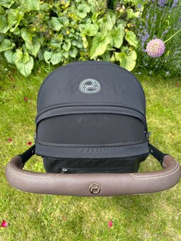 Cybex Coya sepia black/rosegold podvozok - 4