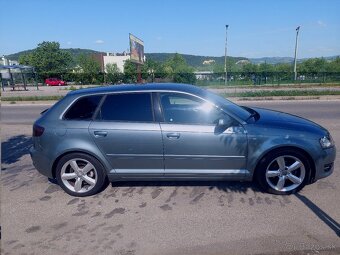 Audi A3 2.0 TDI DPF Ambiente S tronic - 4