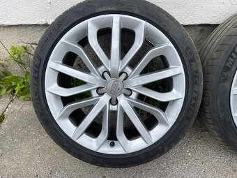 ORIGINAL Audi letne kolesa 255/40 r19 - 4