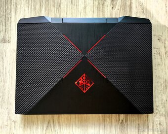 Herný laptop hp omen 15 15-dc1112nc - 4