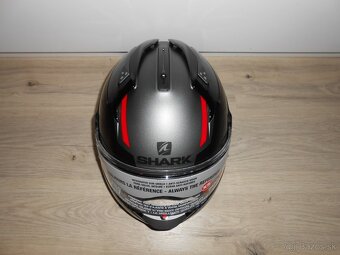 Predam krasnu novu moto prilbu znacky SHARK EVO GT SEAN MAT - 4