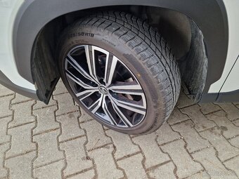 Toyota Corolla Cross 1.8 Hybrid Style e-CVT 140k (v Záruke) - 4