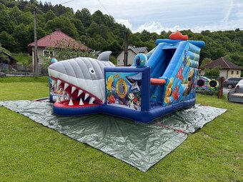 skákací hrad Žralok - 4