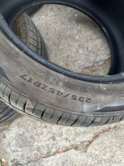 235/45 r17 letne gumy - 4
