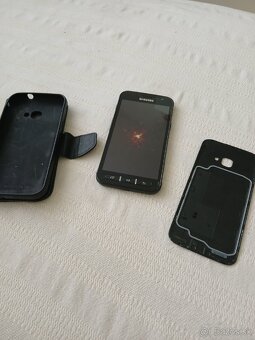 Samsung galaxy xcrover 4 - 4