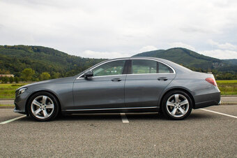 Mercedes-Benz E trieda Sedan 200 d A T - 4