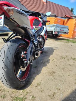 Suzuki GSX-R600 - 4
