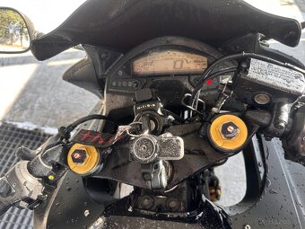 Honda CBR 600f - 4