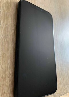 IPhone XR - 4