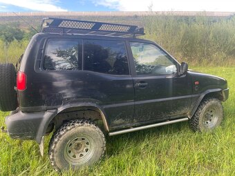 Nissan Terano 2 - 4