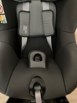 Rezervovane - Autosedačka Britax Romer Dualfix M i-size - 4