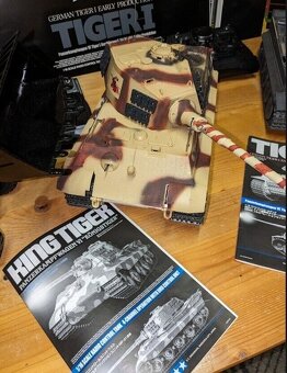 modelárstvo 3 tanky Tamiya + nakladač Amewi, použité - 4