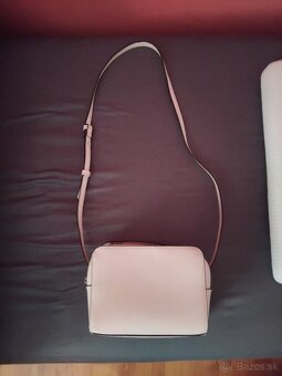 Damska ruzova kabelka - 4