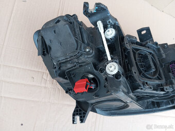 Predám predné ľavé svetlo Audi A6 C7 Facelift 🔥 - 4