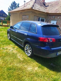 Predam Fiat croma 1,9 jtd - 4