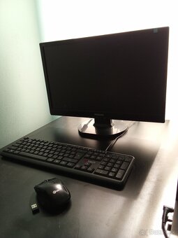 Predám stolny PC + monitor, klávesnica a myš - 4