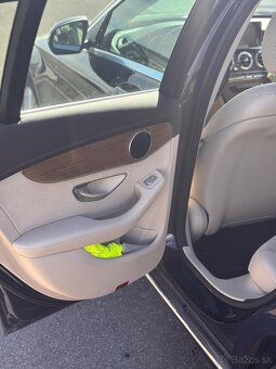 Mercedes Benz C200D - 4