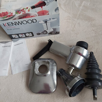 Šnekový odšťavovač Kenwood - 4