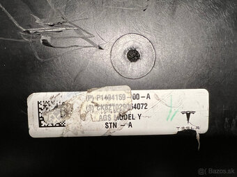 Tesla Model Y kryt predného chladiča - 4