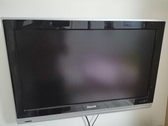 Predám TV Philips 32PFL5322/10 - 4