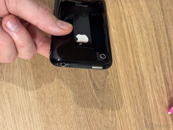 iPhone 3GS 8GB Black - 4