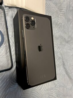 iPhone 11 Pro Max - 4