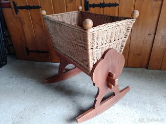 KOLÍSKA DETSKÁ - Z masívu a prútia. - 4