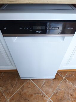 Kuchynská linka - 4