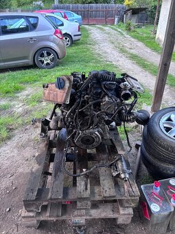 Motor 1.9tdi 96 kw awx - 4